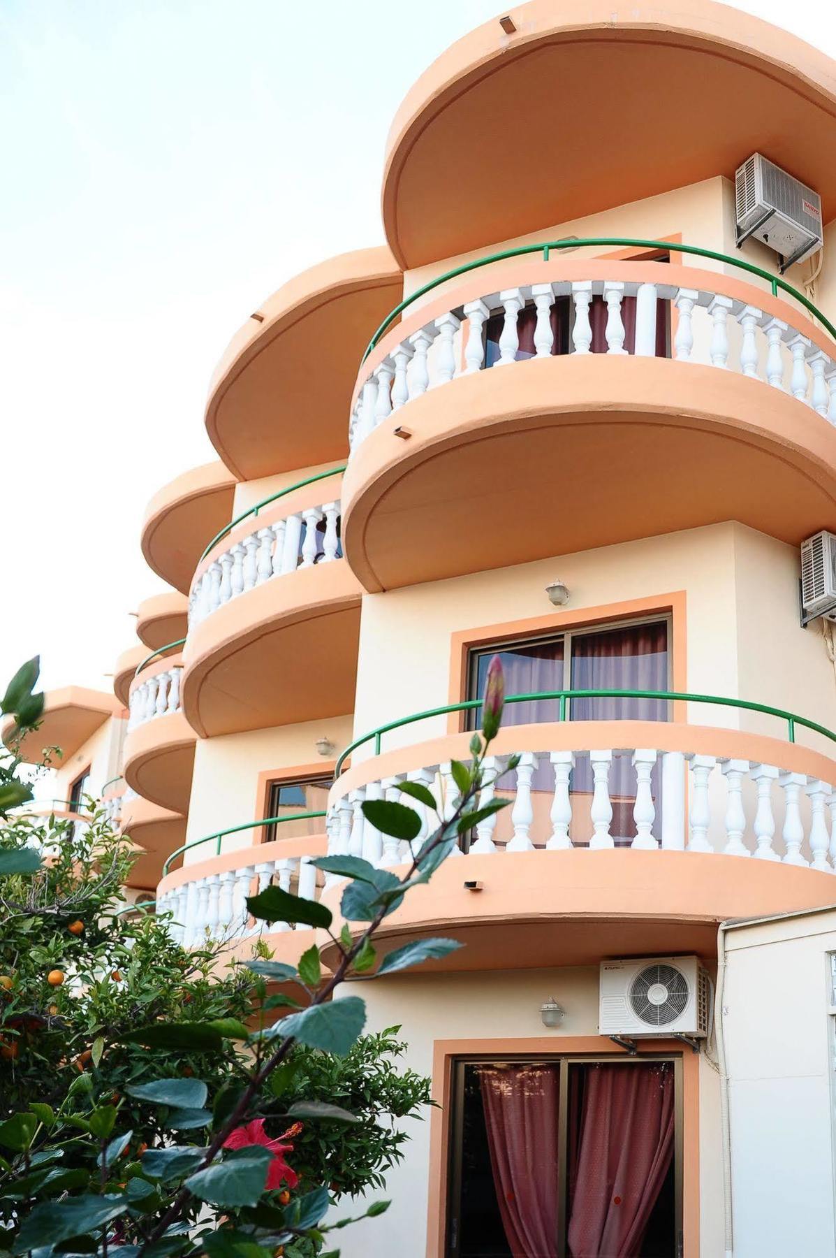 Villa George Faliraki Bagian luar foto
