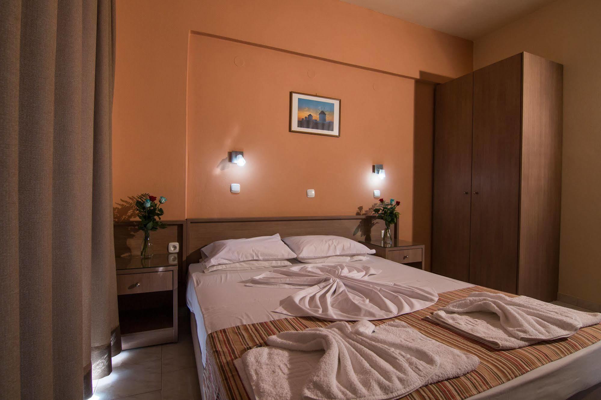 Villa George Faliraki Bagian luar foto