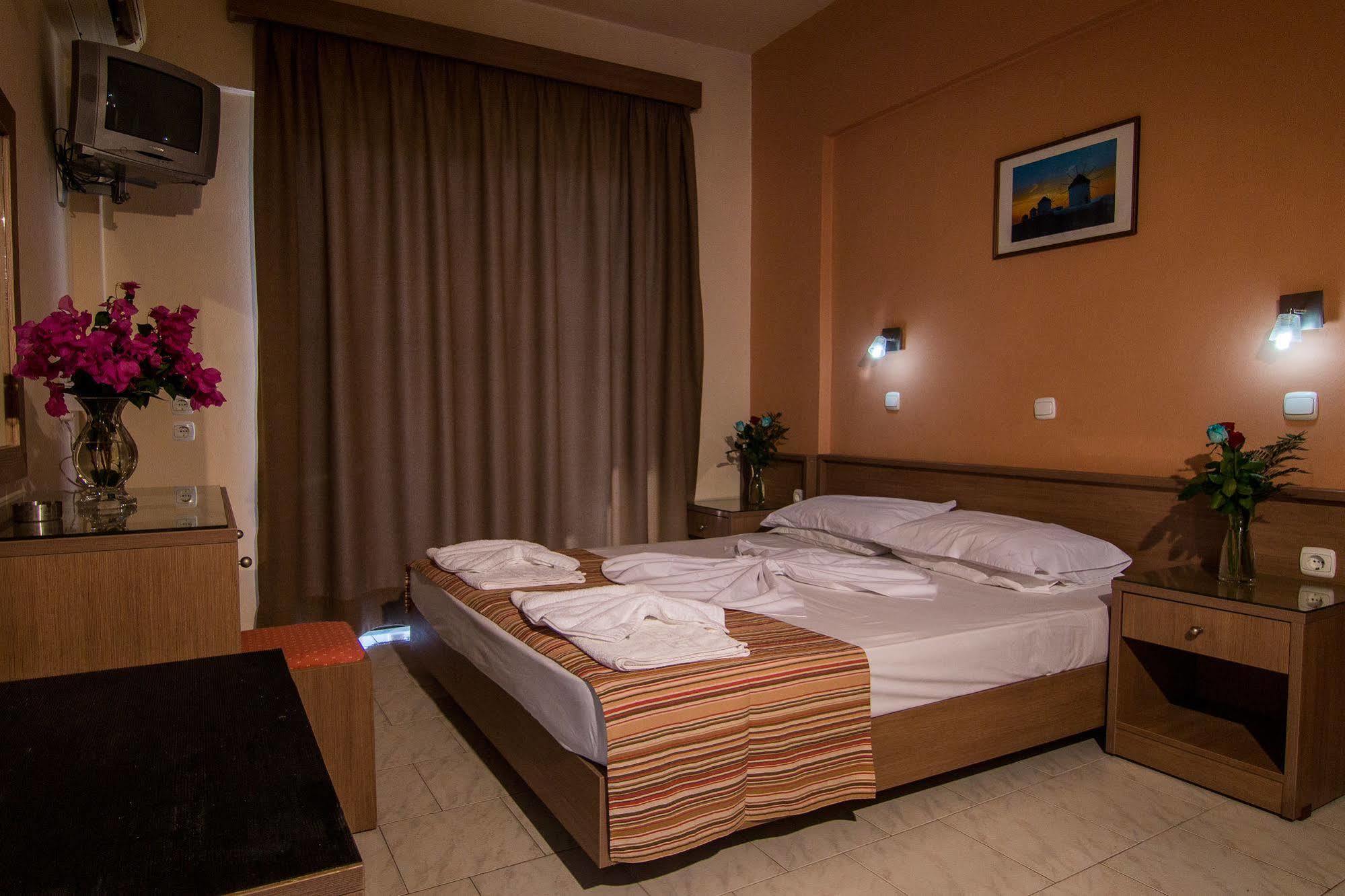 Villa George Faliraki Bagian luar foto